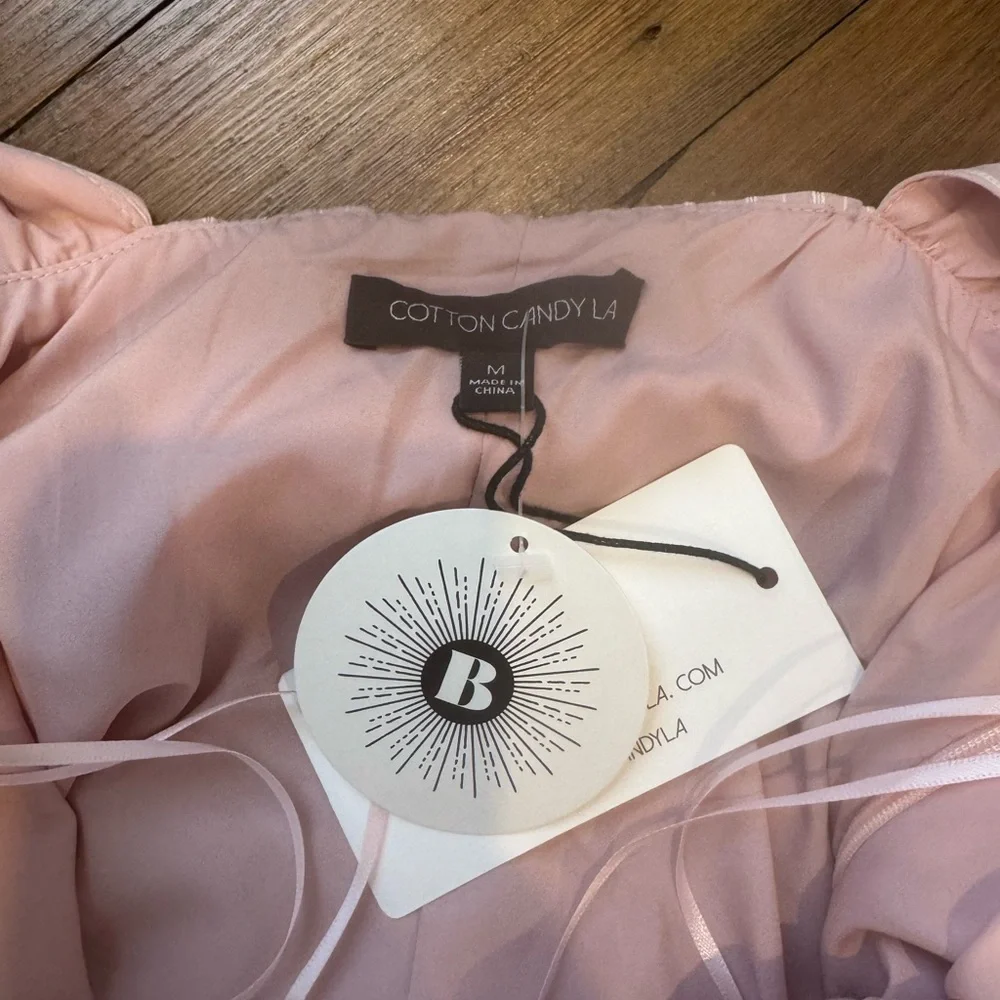 Cotton Candy Blush Plunge Dress - Picture 4 of 4